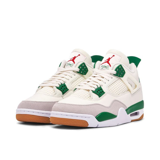 AJ4 Retro SB Pine Green